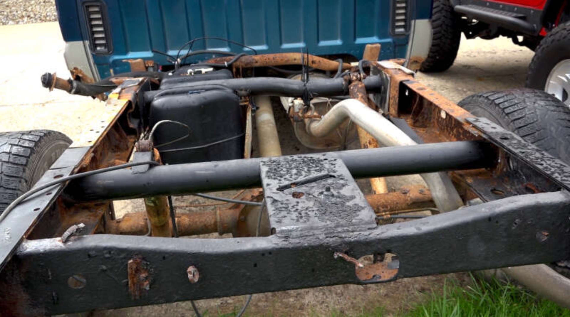 Picture of Rust Buster Rear Shock Crossmember GM Pick Up Trucks