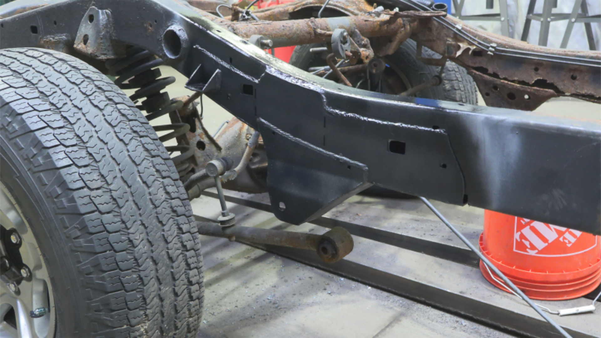 Picture of Rust Buster 1996-2002 Toyota 4Runner Mid-Rear Frame Repair Kit With C/A Mount - Right