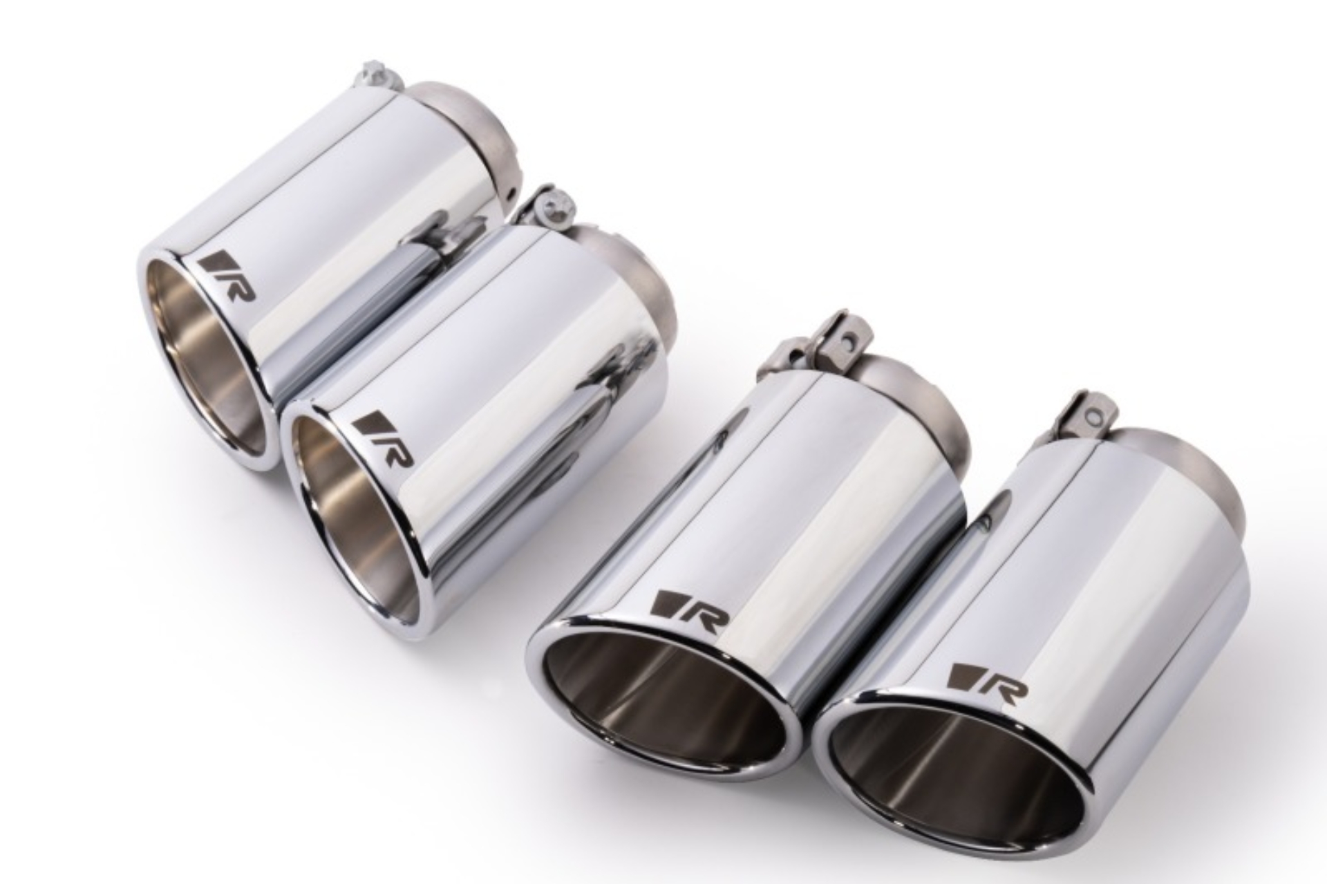 Picture of Remus Stainless Steel 102mm Angled/Angled Rolled Edge Chrome Tail Pipe Set (Quad Tips)