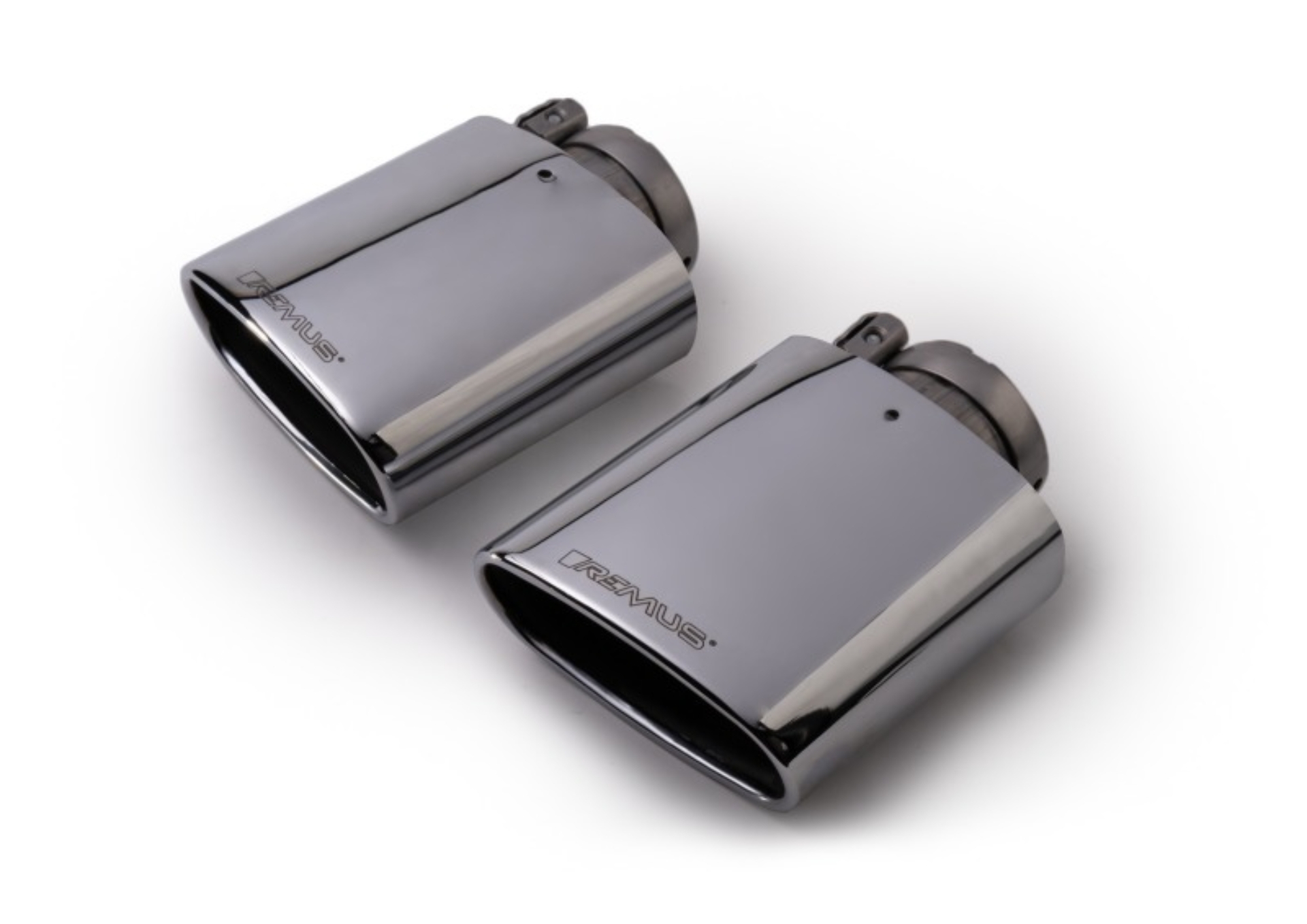 Picture of Remus 2014 Seat Leon Cupra 142x72mm Angled/Angled Chromed Tail Pipe Set