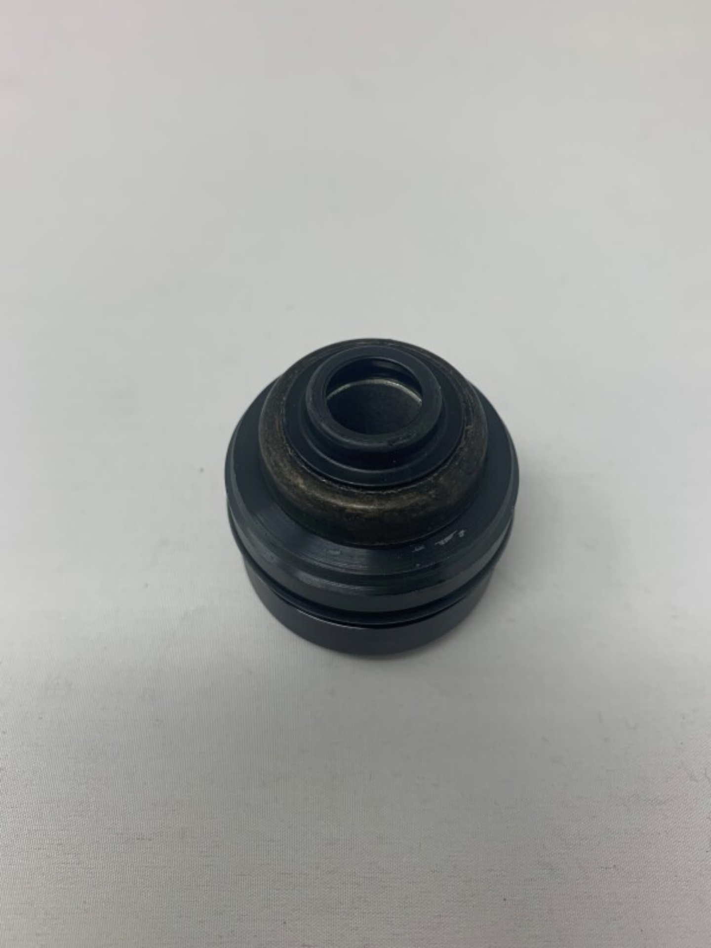 Picture of KYB 1999 Kawasaki KX125/ KX 250 Rear Shock Seal Head 46 mm. / 16 mm. Aluminum Big Oil Seal