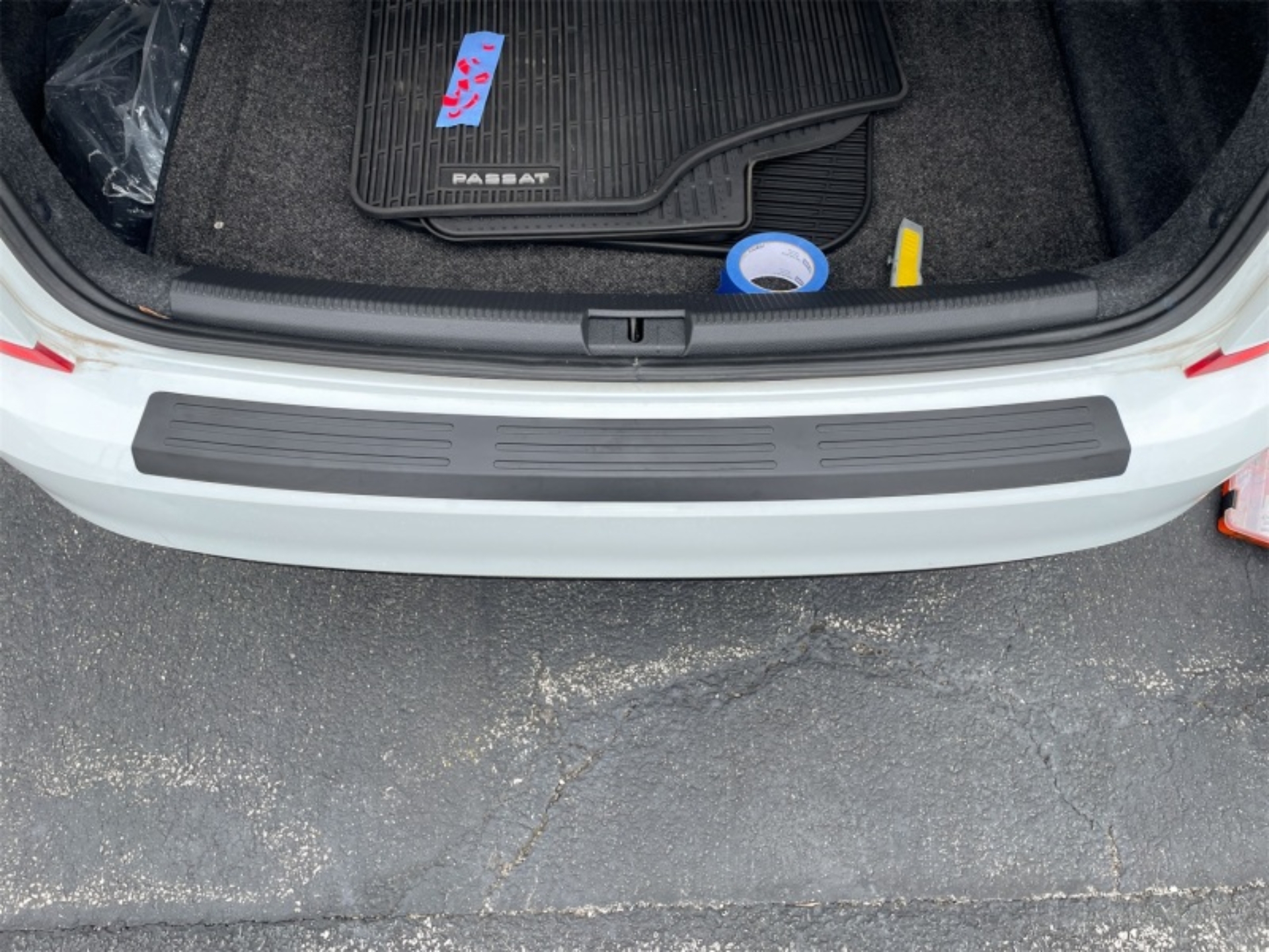 Picture of WeatherTech 20-22 Volkswagen Passat BumperTopper - Black