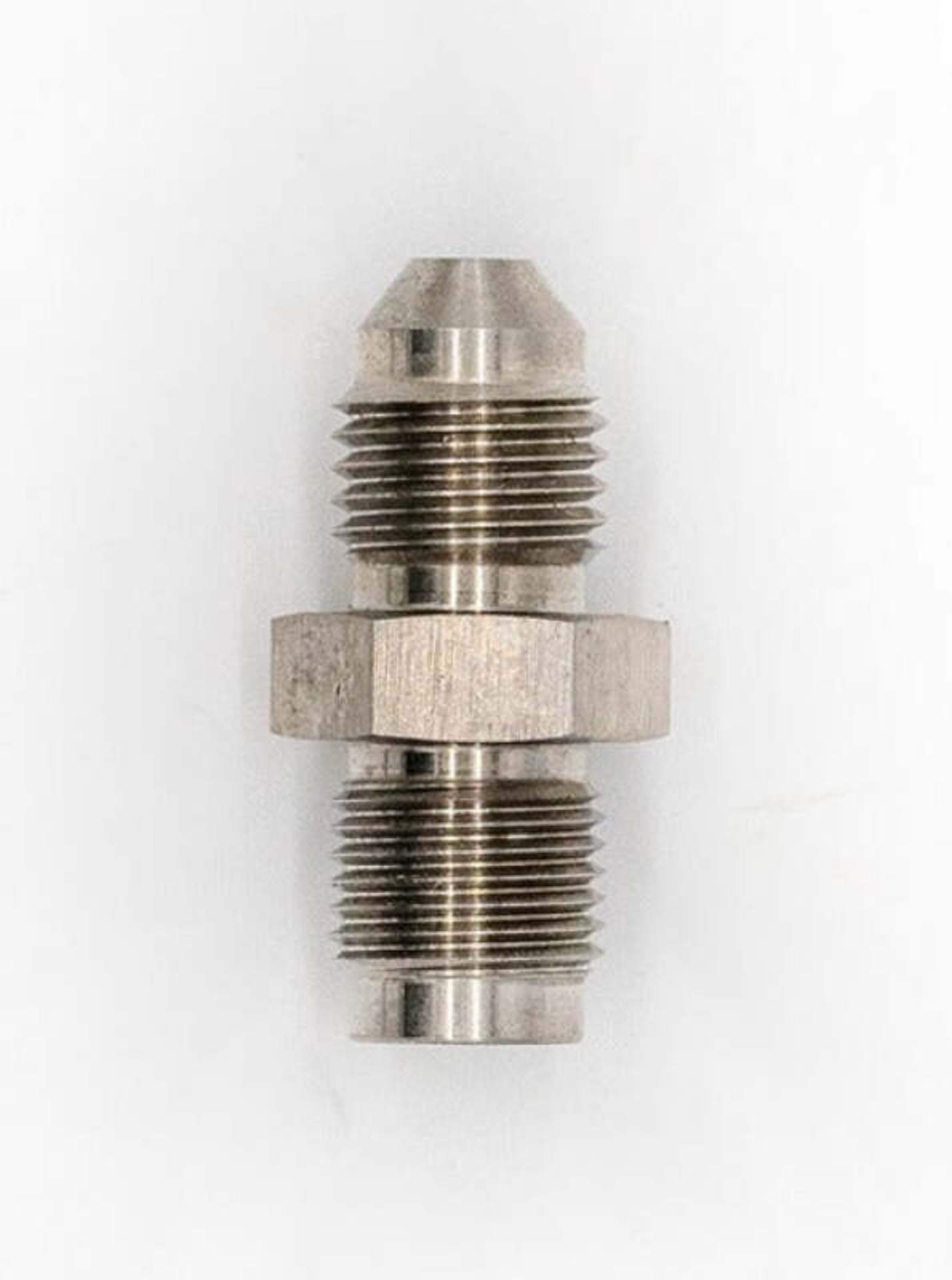 Picture of Forced Performance Stainless Steel Unrestricted -4AN Male to 7/16-24 Inverted Flare