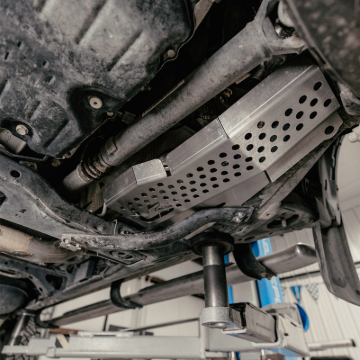Picture of Cali Raised 16-23 Toyota Tacoma Catalytic Converter Shield Fits - 4Wd 6 Cylinder