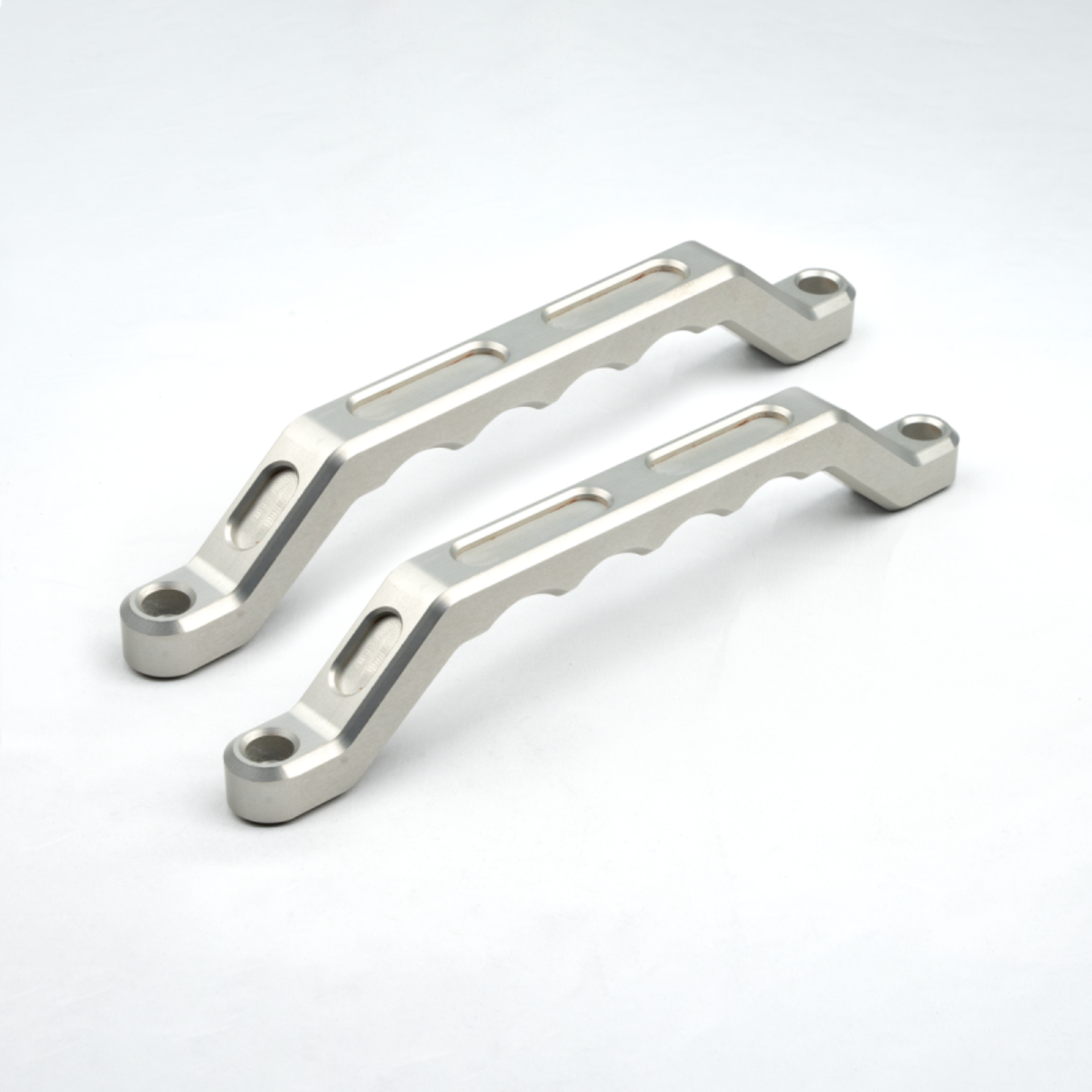 Picture of Cali Raised Roof Rack Grab H/le - Aluminum