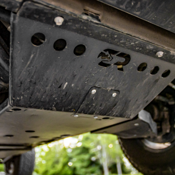 Picture of Cali Raised 16-24 4Runner Front Skid Plate - Aluminum / Powder Coat
