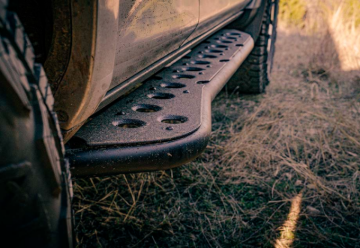 Picture of Cali Raised 05-23 Toyota Tacoma Step Ed Rock Sliders - Double Cab Short Bed W/ Kick Out/Bed Liner