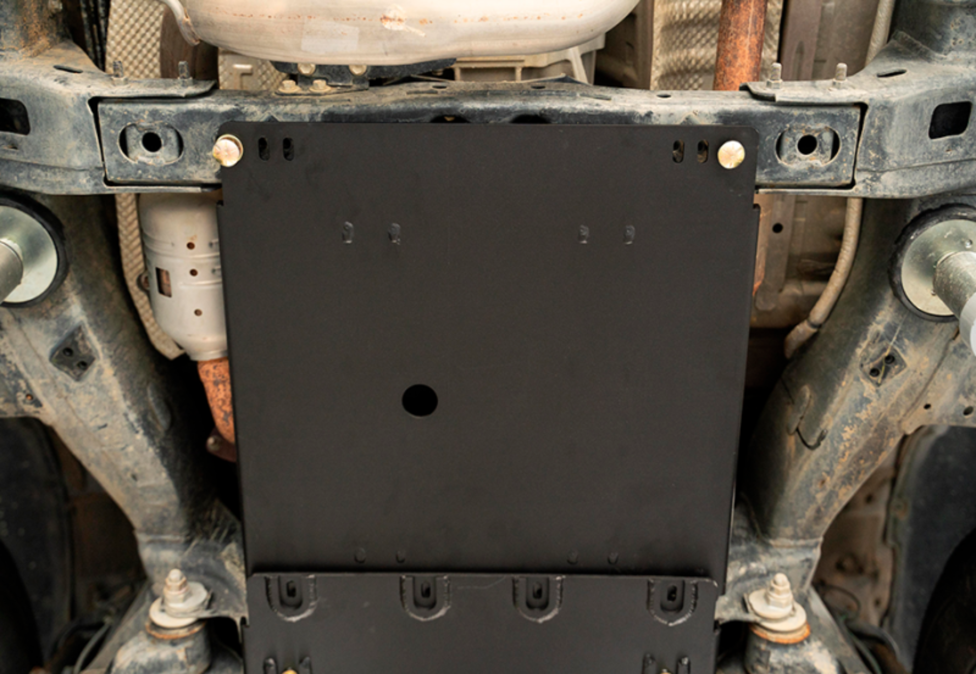 Picture of Cali Raised 05-23 Toyota Tacoma Transmission Skid Plate - Steel / Powder Coat