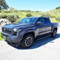 Picture of Westin 24+ Tacoma Double Cab R5 Nerf Step Bars - Black
