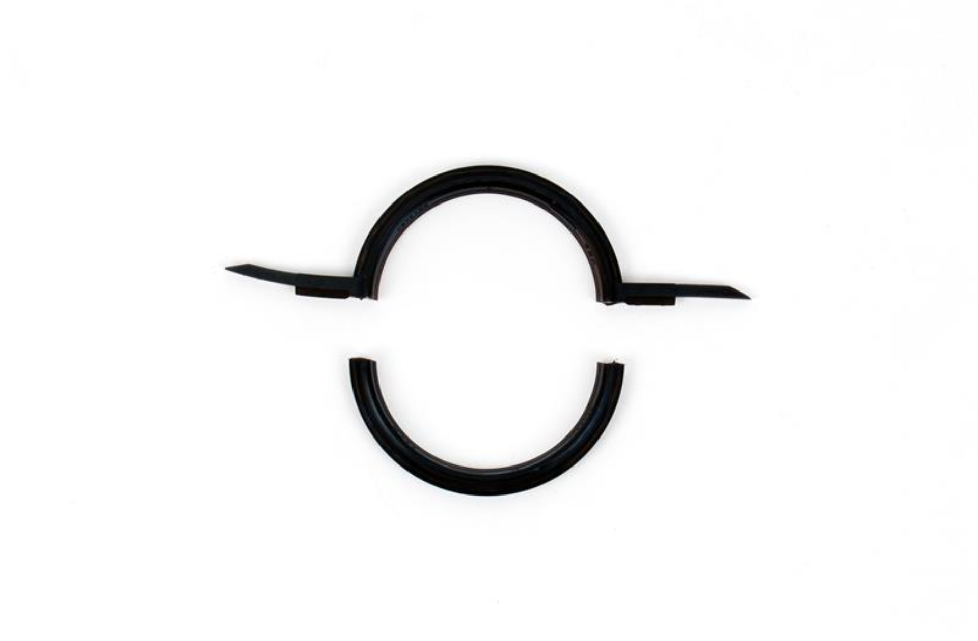 Picture of Cometic Chrysler 273/318/340 LA Rear Main Seal - 2 Piece
