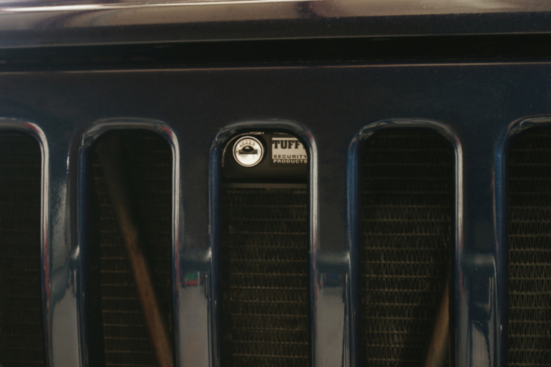 Picture of Tuffy Hood Lock Jeep Wrangler Tj & Lj Black01