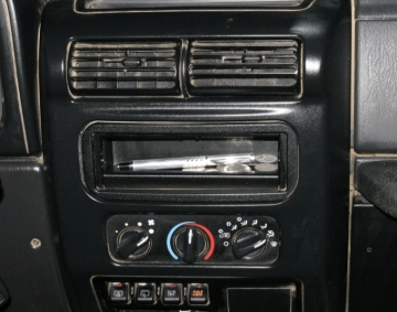 Picture of Tuffy Stereo Dash Cutout Tray Black
