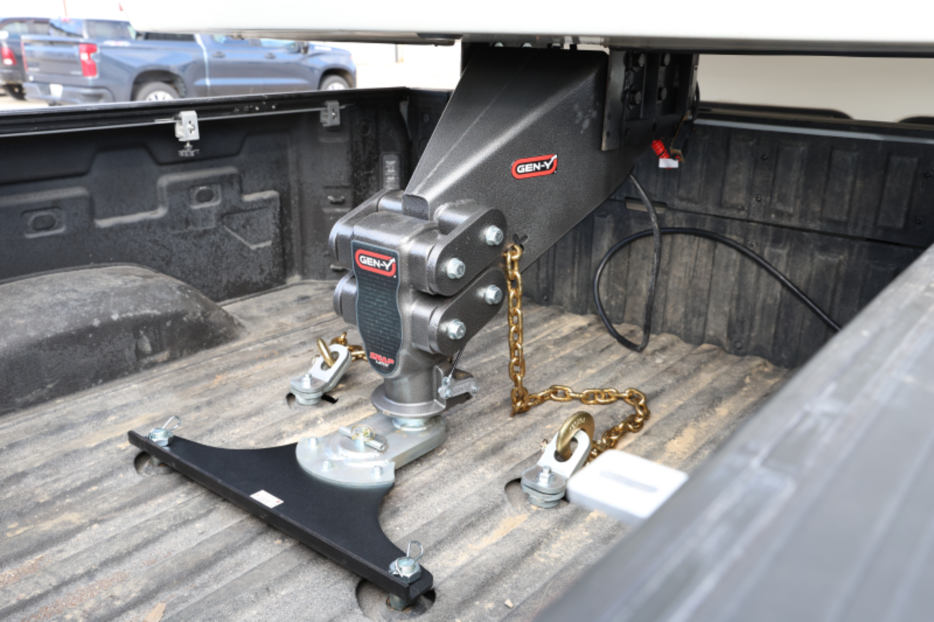 Picture of Gen-Y Phantom-X 2in Solid Shank 4.5in Drop 1K TW 10K Hitch w/GH-031 (No Flat Towing)