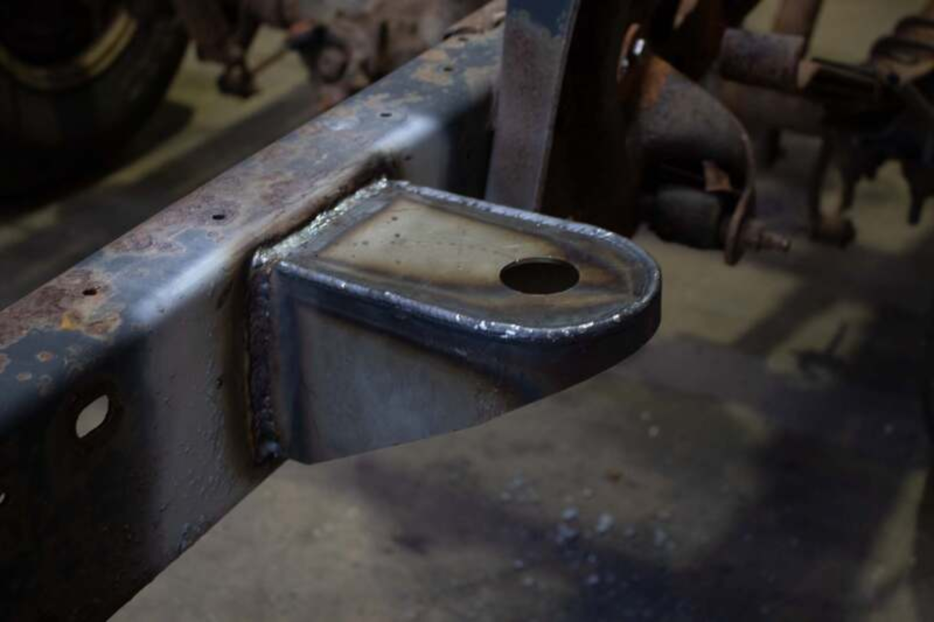 Picture of Rust Buster 97-04 Dodge Dakota Rear Cab Mount