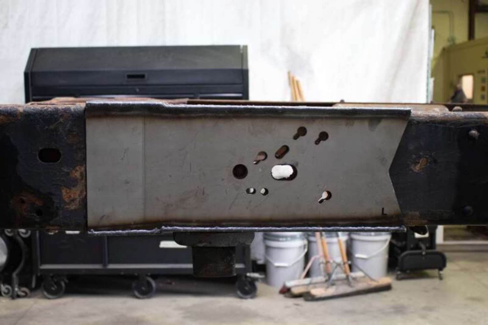 Picture of Rust Buster 2001-2010 Chevy Silverado / GMC Sierra 2500HD Short Bed Over Axle Frame Section - Left