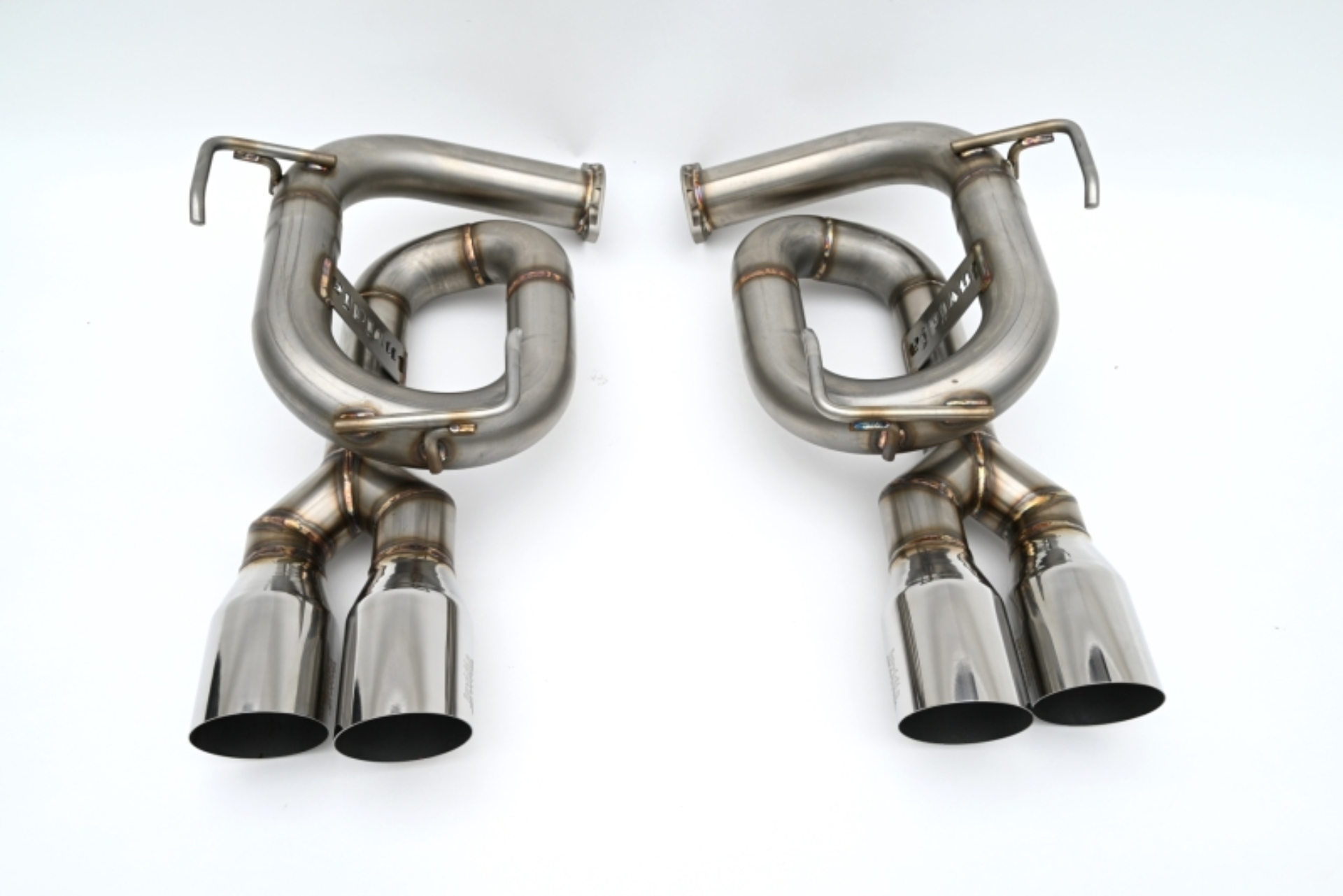 Picture of Invidia 22+ Subaru WRX Twin Loop 3.5in. Single Layer S.S Tip Axle-Back Exhaust