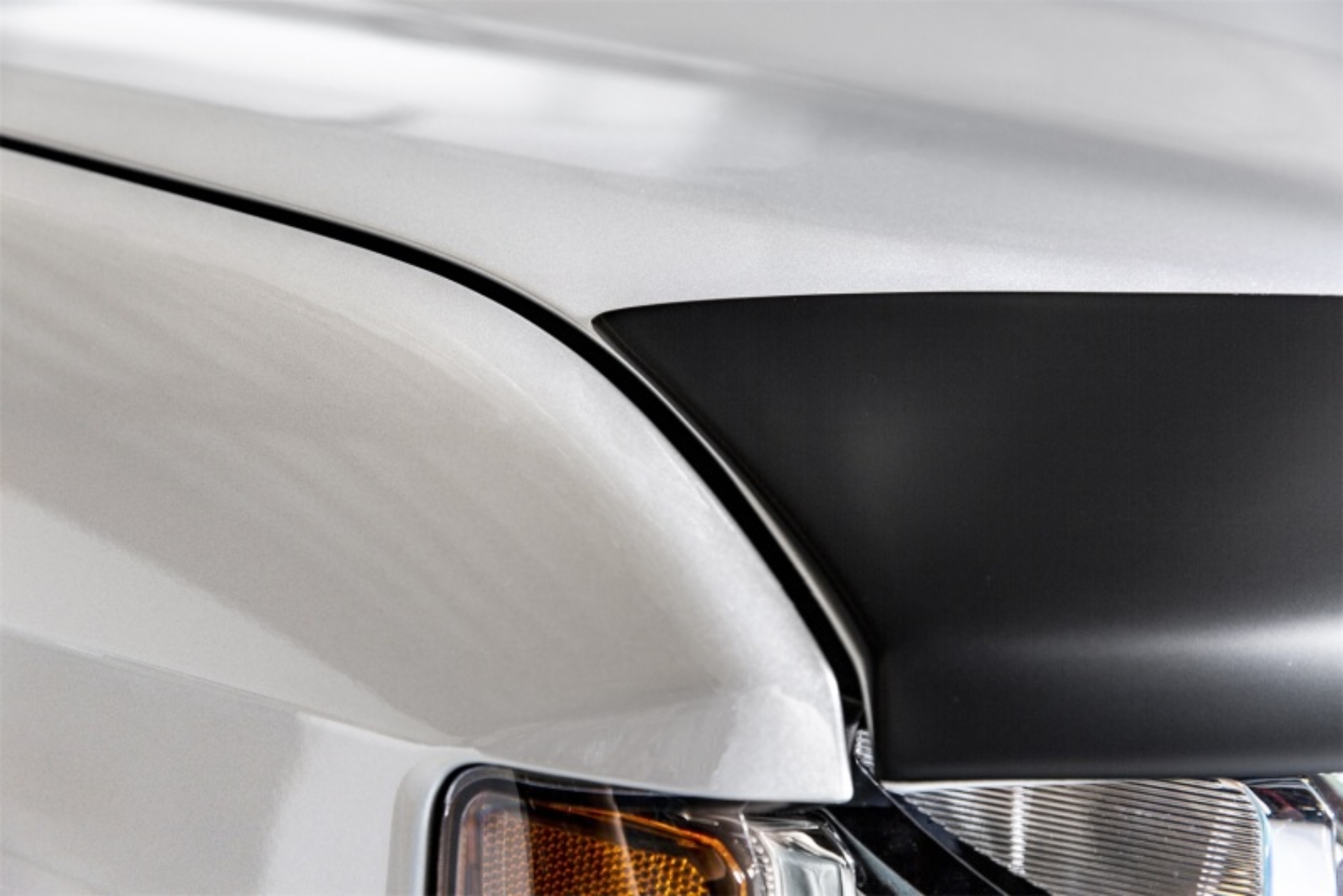 Picture of Husky Liners 19-25 RAM 2500/3500 (Excl. Sport/Powerwgn/Rebel Hoods) Aeroskin - Matte Blk
