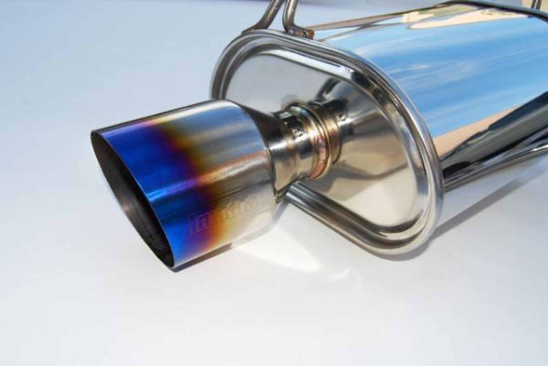 Picture of Invidia 00+ S2000 Q300 Dual Titanium Tip Cat-back Exhaust