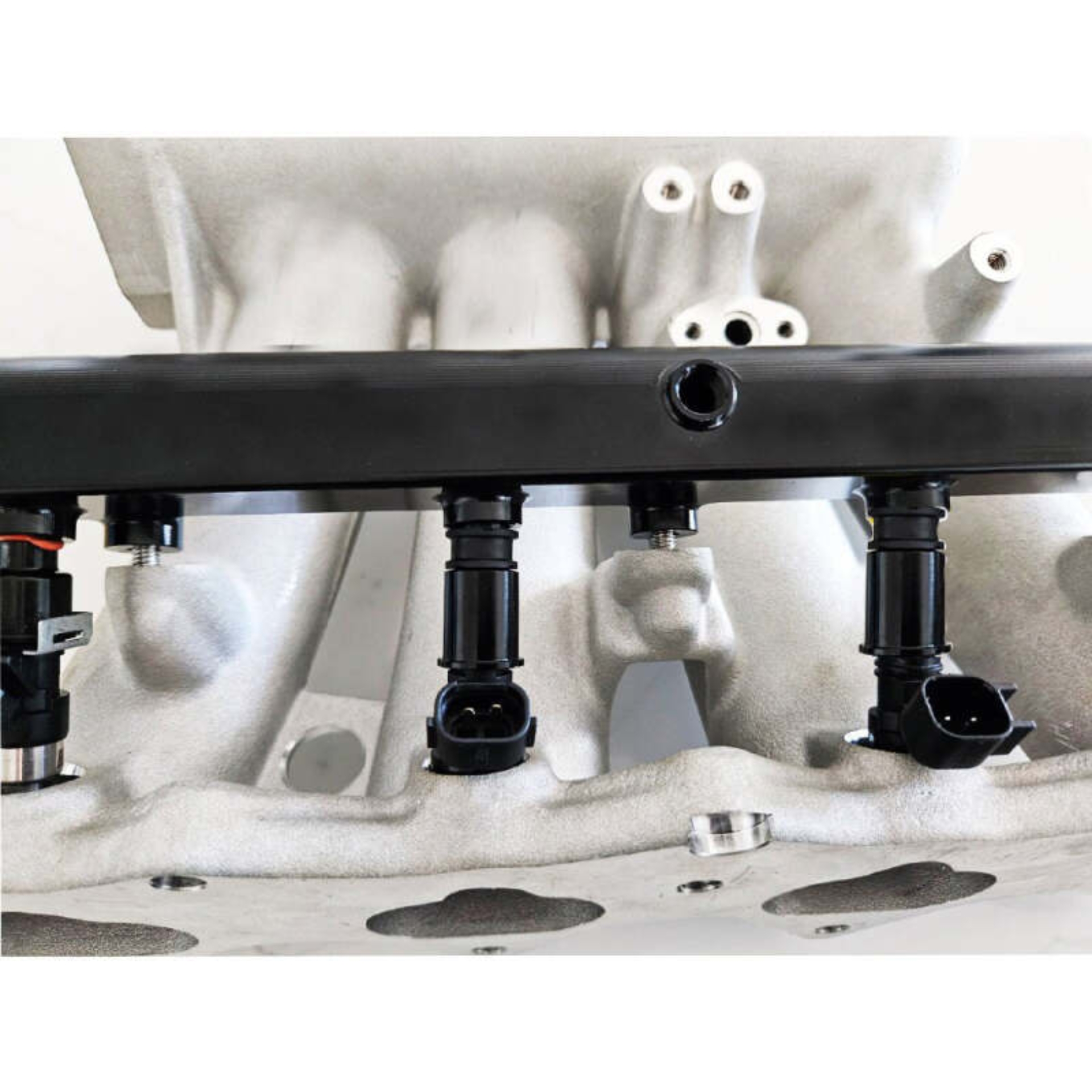 Picture of BLOX Racing Honda B-Series Xtreme Aluminum Fuel Rail - Black