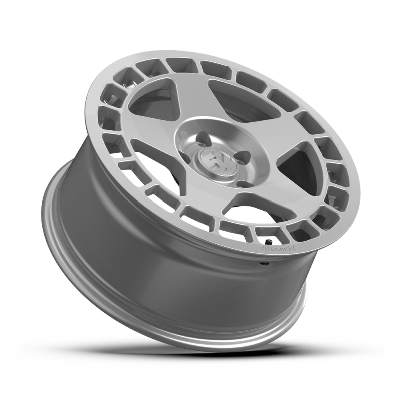 Picture of fifteen52 Turbomac 17X7.5 / 5x112 BP / 40mm ET / 66.56mm CB / 5.8in BS / Speed Silver Wheel