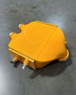 Picture of CSF 2014+ BMW M3/M4 (F8X) Top Mount Charge-Air-Cooler - Nitro Yellow