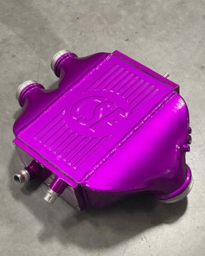 Picture of CSF 2014+ BMW M3/M4 (F8X) Top Mount Charge-Air-Cooler - Violet Metallic