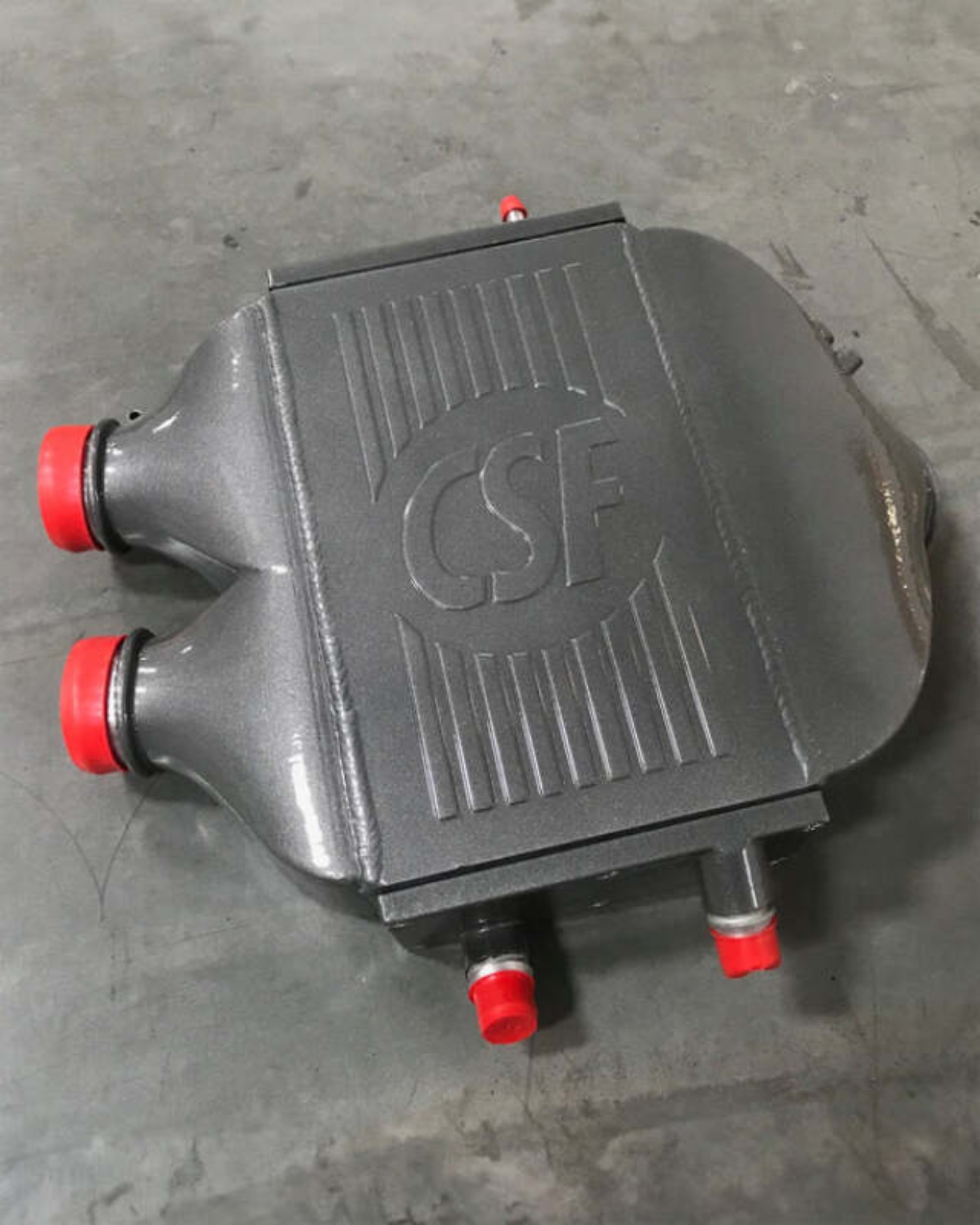 Picture of CSF 2014+ BMW M3/M4 (F8X) Top Mount Charge-Air-Cooler - Space Grey