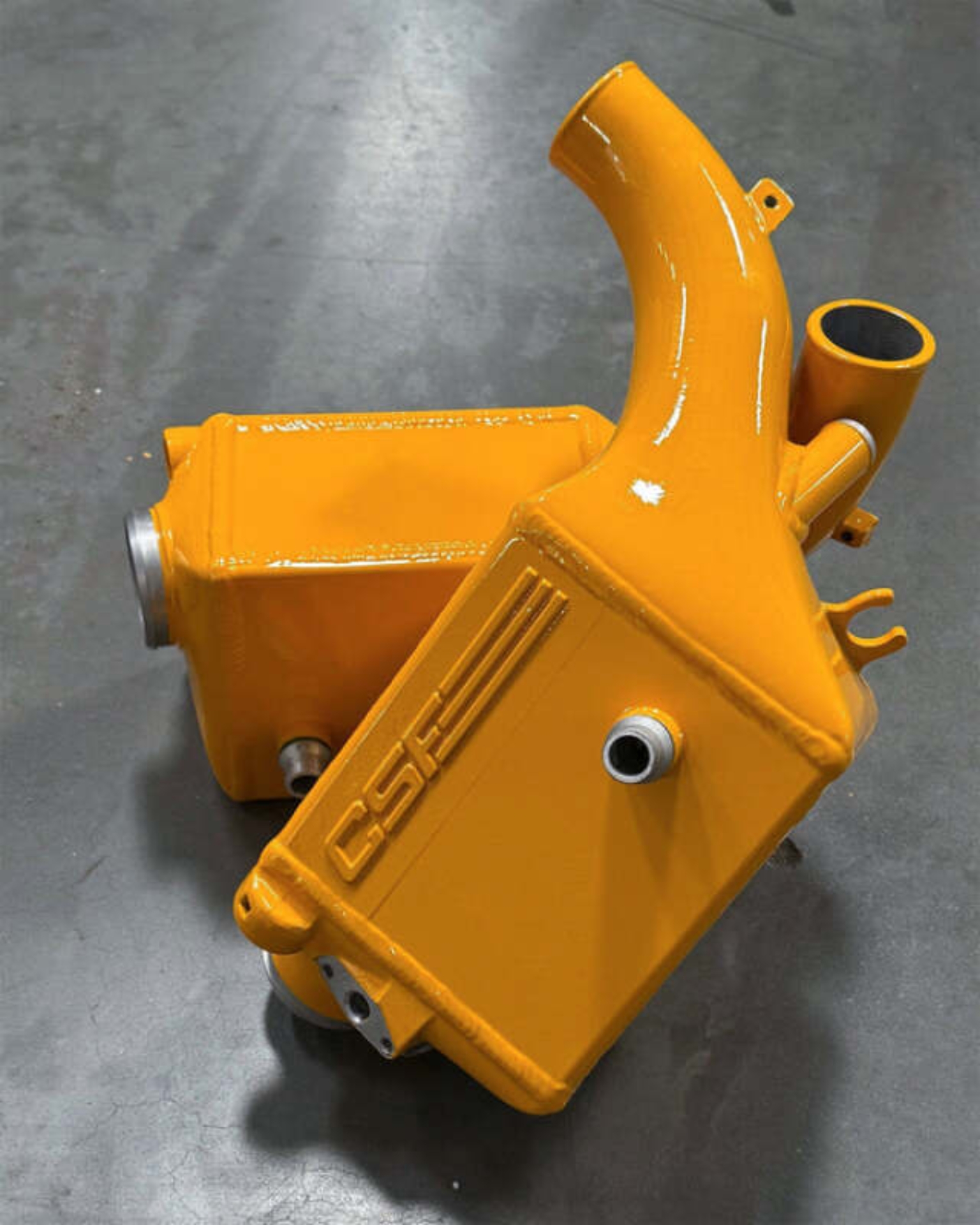 Picture of CSF 2025+ BMW G90 M5 / G99 M5 Touring Charge Air Cooler - Nitro Yellow