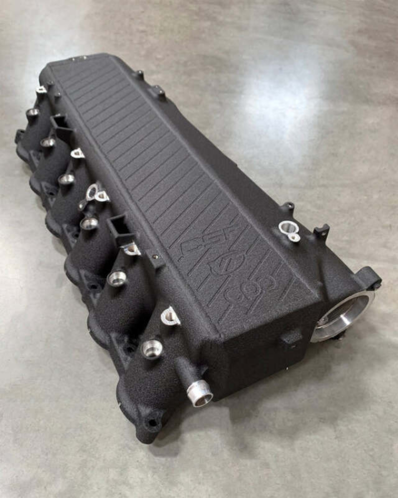Picture of CSF BMW Gen 1 B58 Charge-Air-Cooler Manifold - Crinkle Black