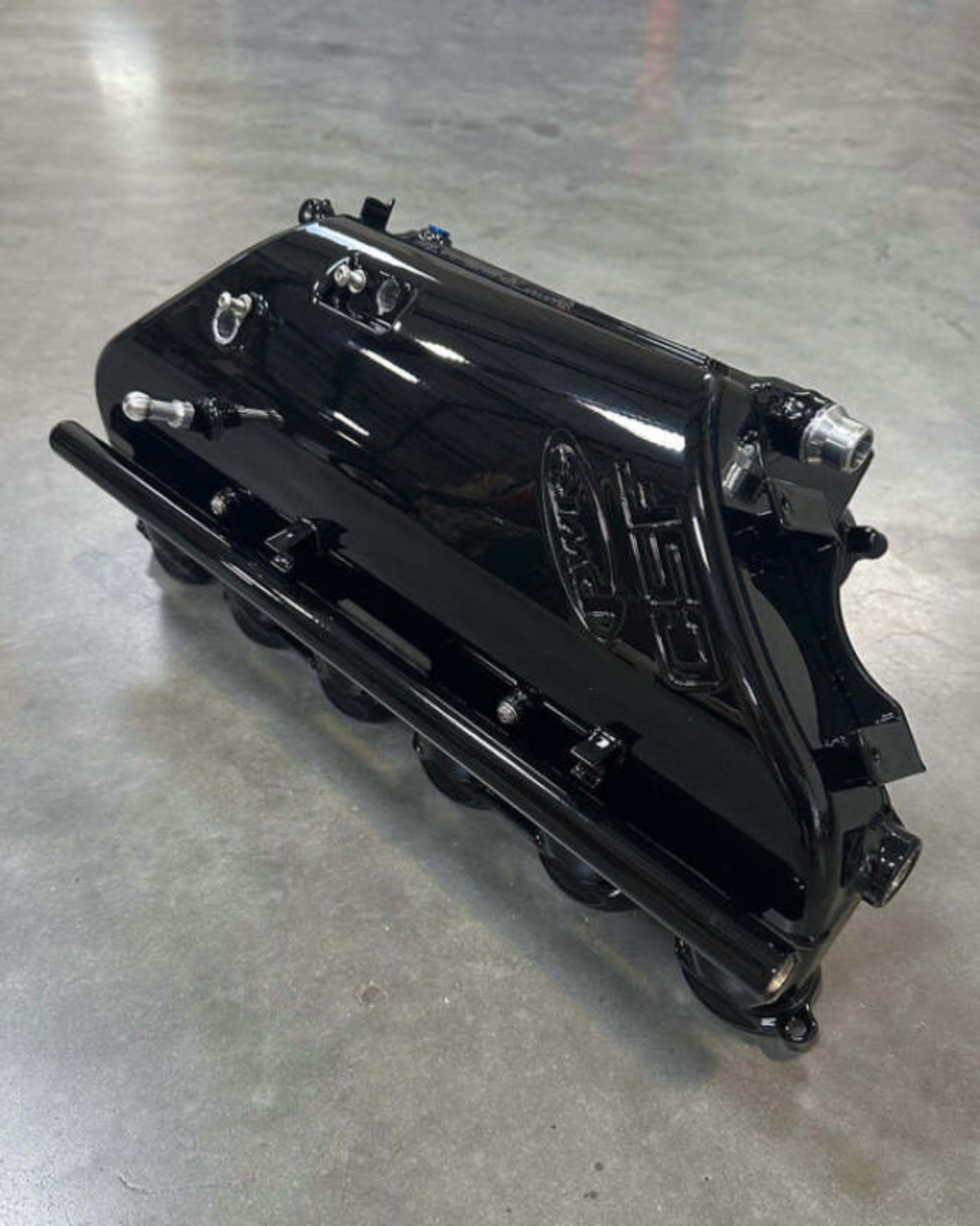 Picture of CSF BMW M2/M3/M4 S58 (G8X) Charge-Air Cooler Manifold - Gloss Black