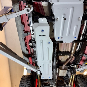 Picture of Rival 20-26 Jeep Gladiator Aluminum Gas Tank Skid Plate