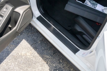 Picture of WeatherTech 22-26 Honda Civic SillProtector 4pc Set - Black