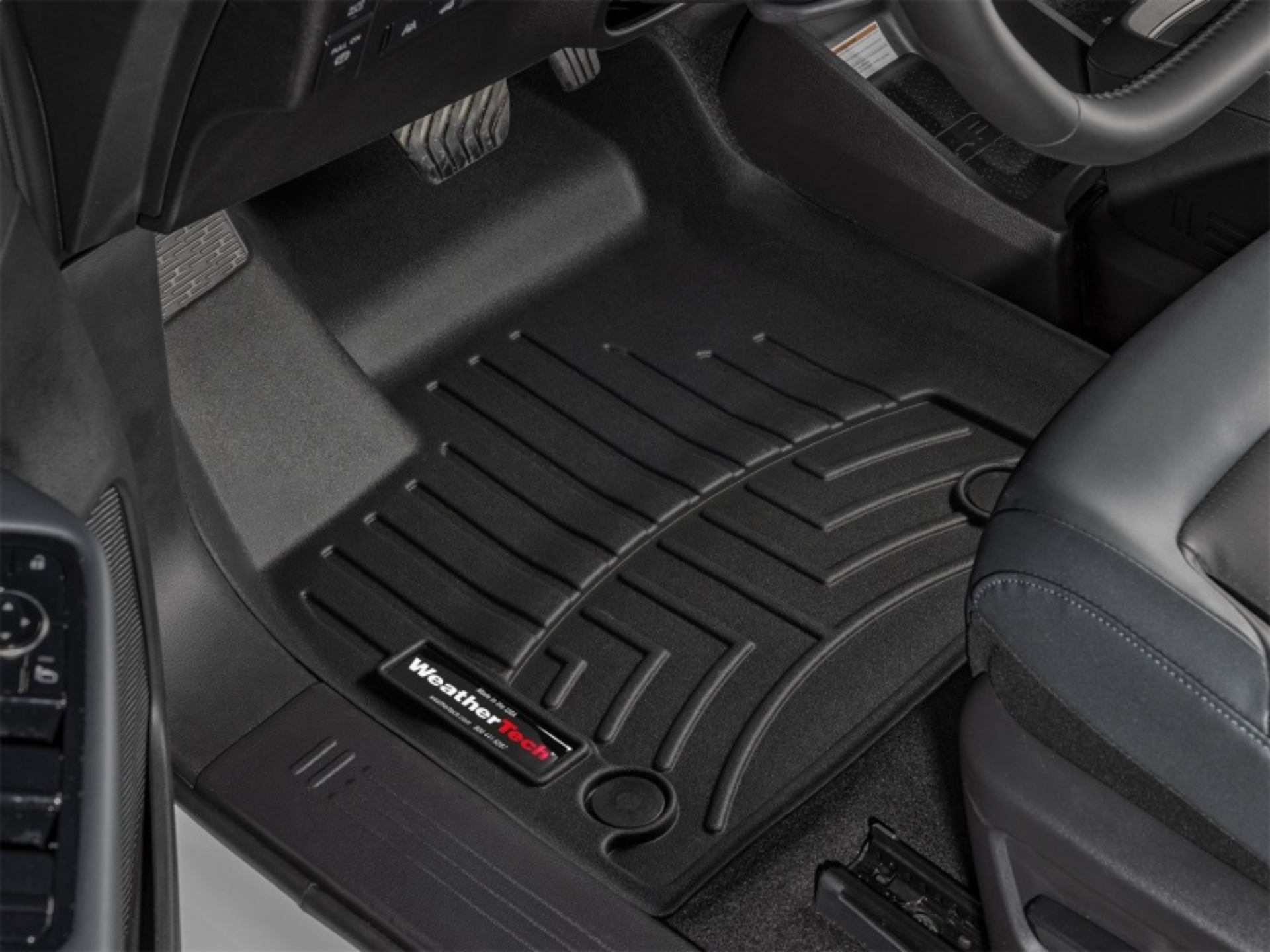 Picture of WeatherTech 2026 Nissan Leaf Front FloorLiner - Black