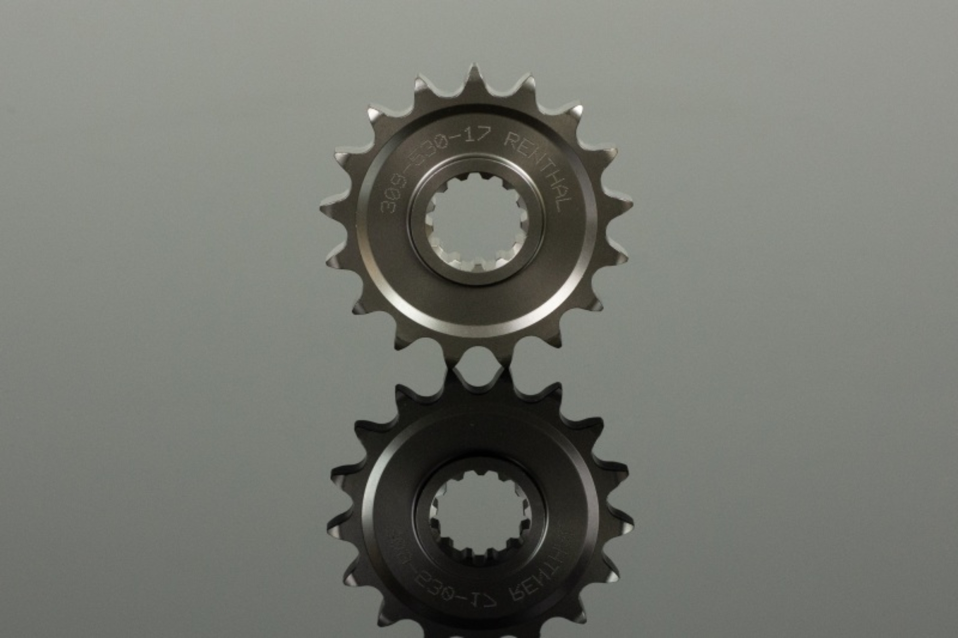 Picture of Renthal 25+ Yamaha Tenere/ MT-07 Front Sprocket 520-15P Teeth