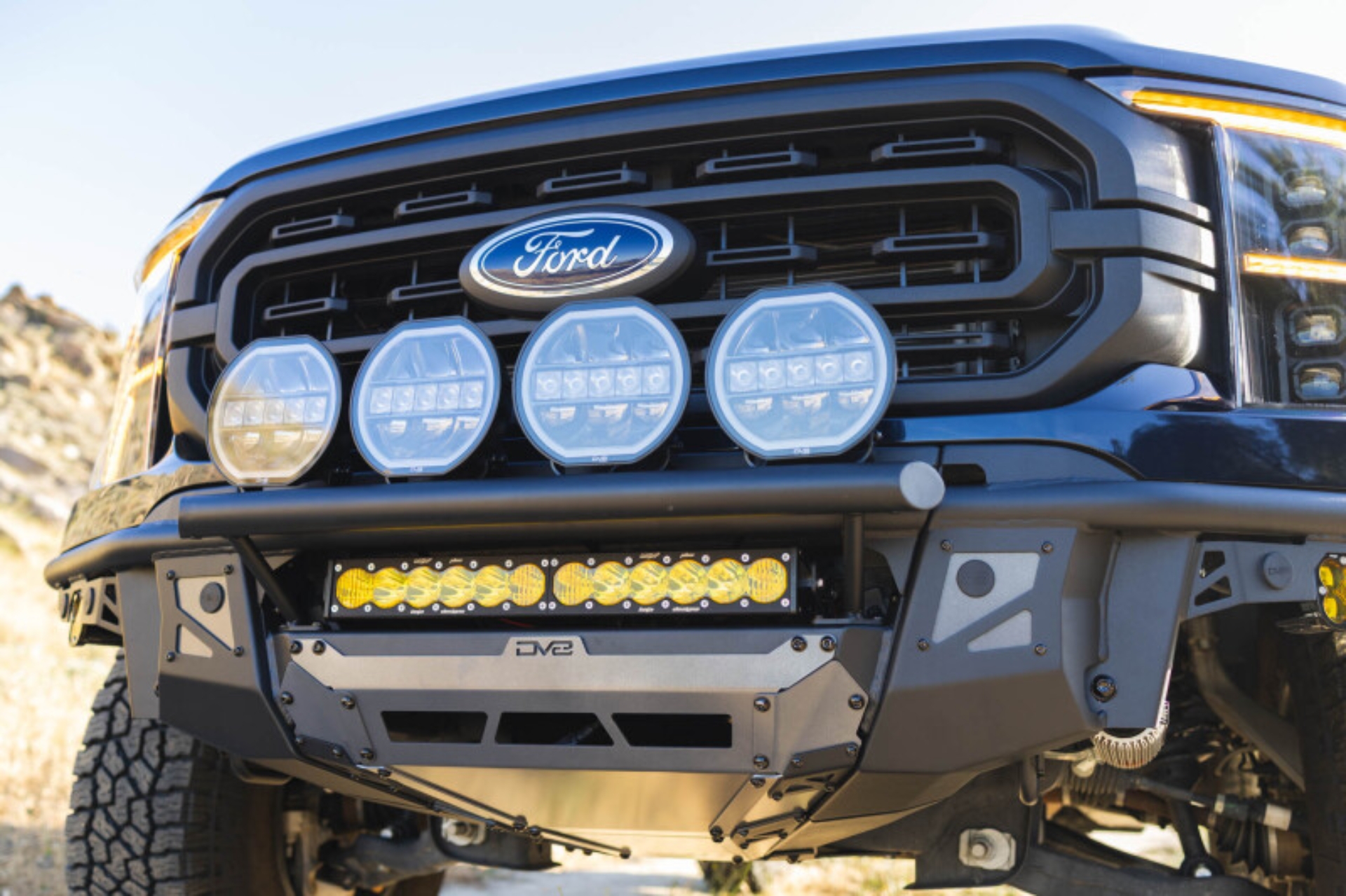 Picture of DV8 Offroad 21-23 Ford F-150 Tube Front Bumper