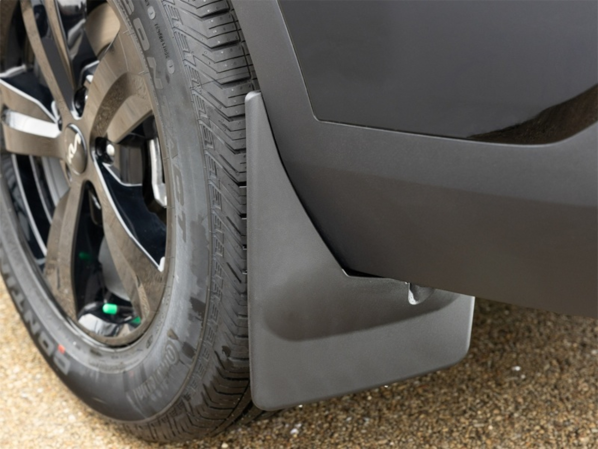 Picture of WeatherTech 24-26 Kia Sorento Rear Mudflaps - Black