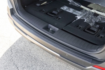 Picture of WeatherTech 25-26 KIA Carnival Behind 2nd Row BumperTopper - Black