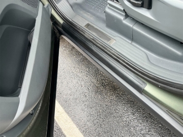 Picture of WeatherTech 21-25 Land Rover Defender 90 Door Sill SillProtector - Black