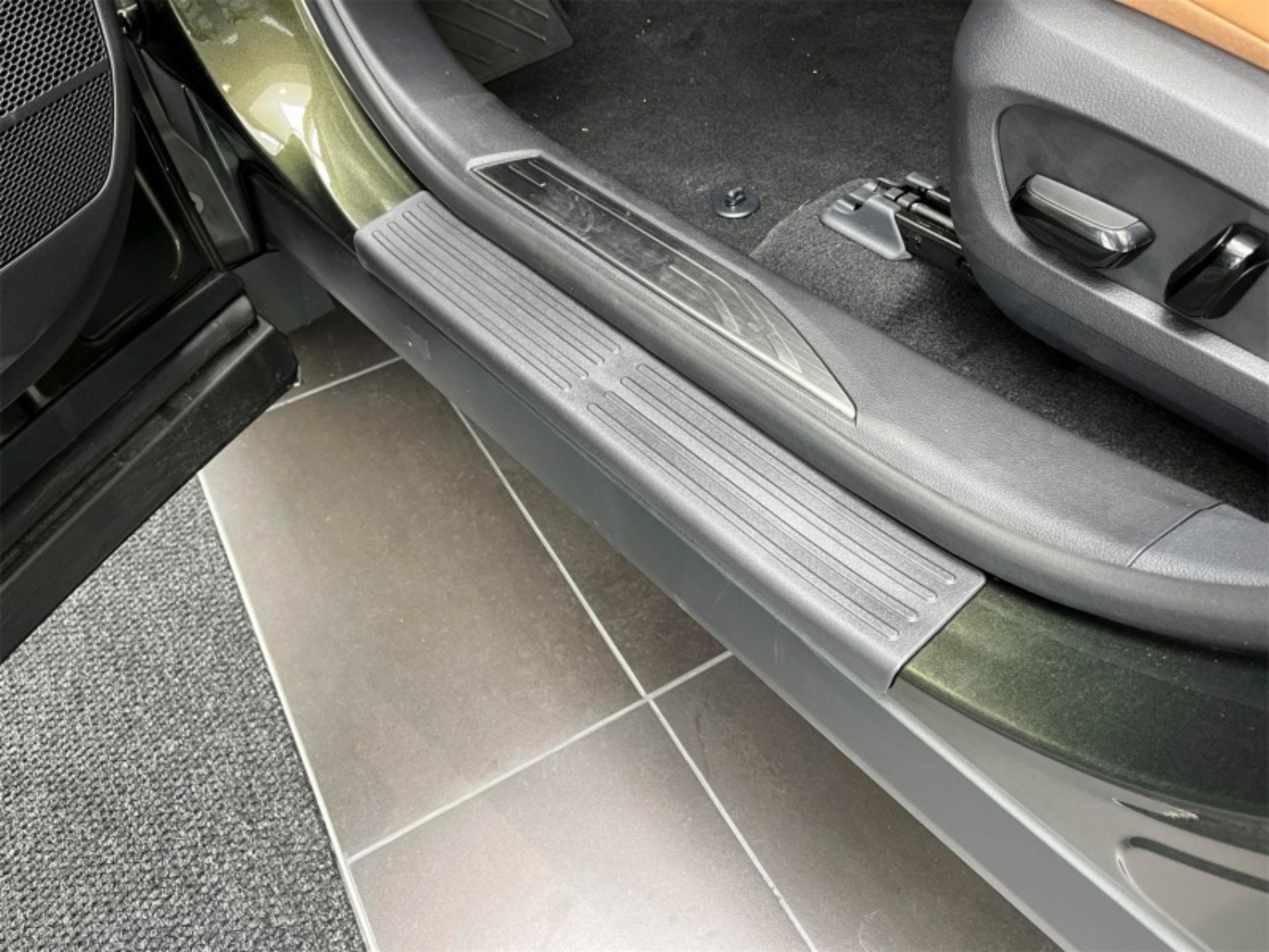 Picture of WeatherTech 23-26 Lexus RX Door Sill SillProtector - Black
