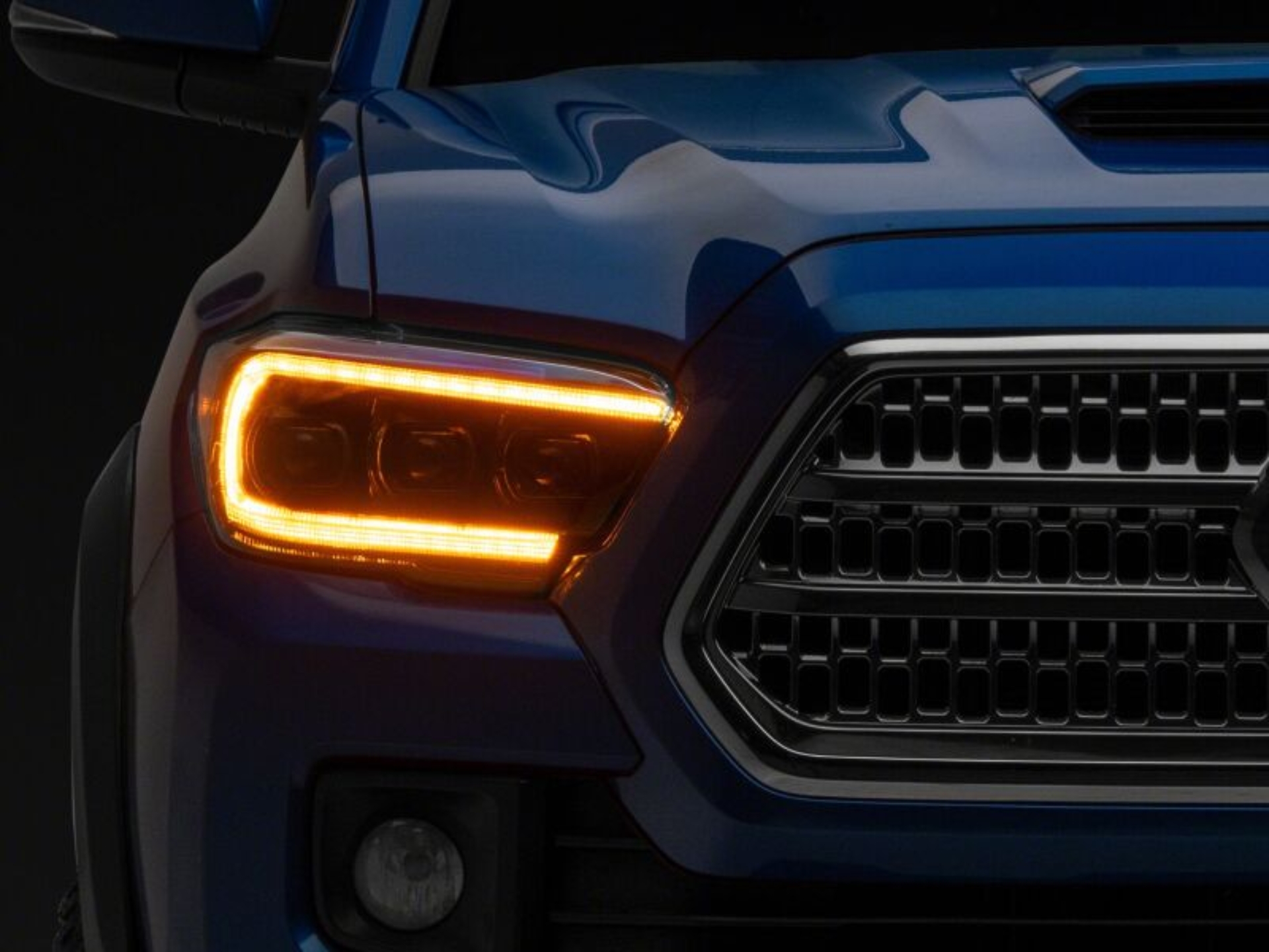 Picture of Raxiom RAX LED Headlights - TT44175