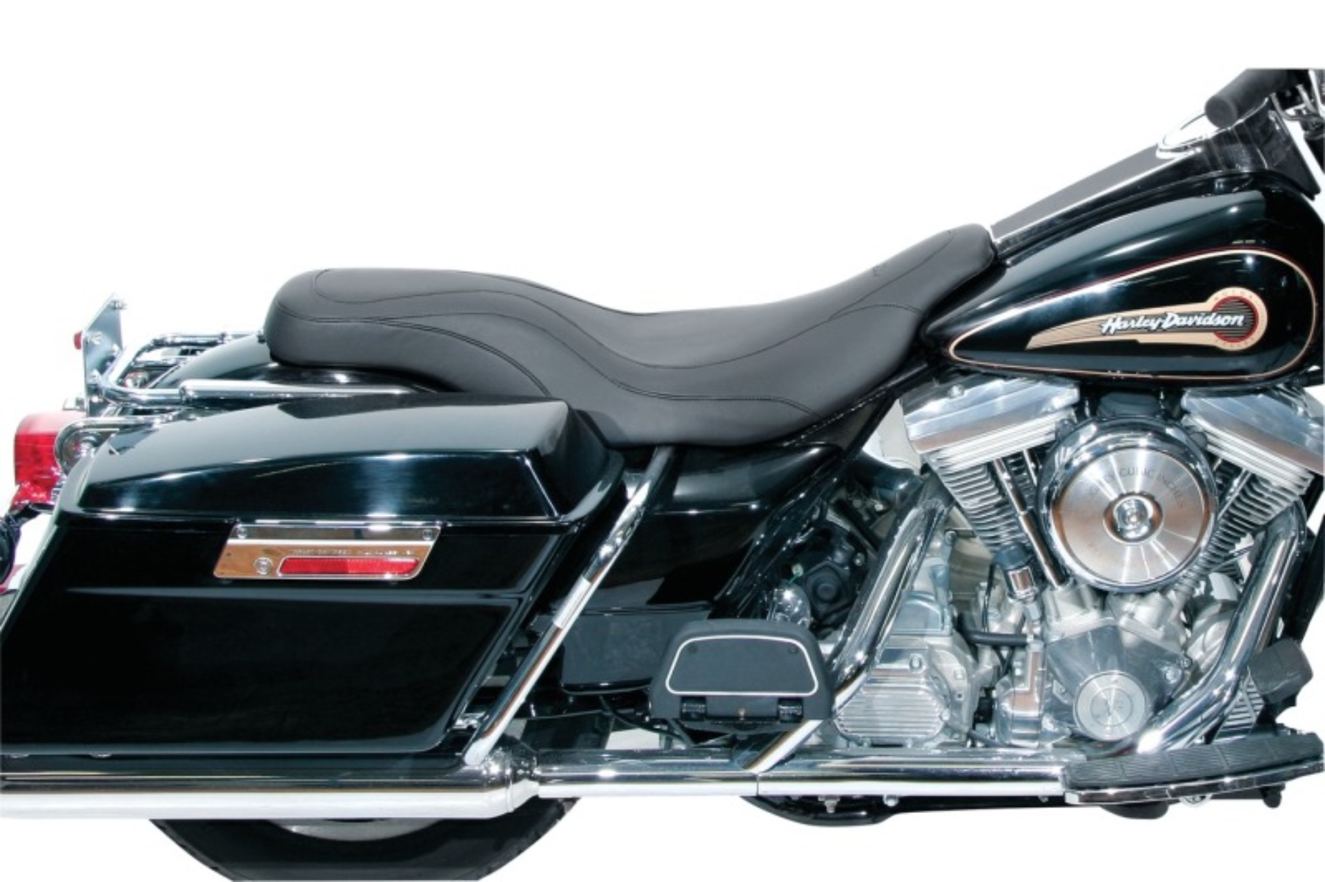 Picture of Mustang 97-07 Harley Electra Glide, Road Glide DayTripper 1PC Seat - Black