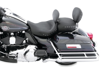Picture of Mustang 08-21 Harley Electra Glide Std,Rd Glide,Rd King,Str Glide Touring Solo Seat Blk Pearls-Black