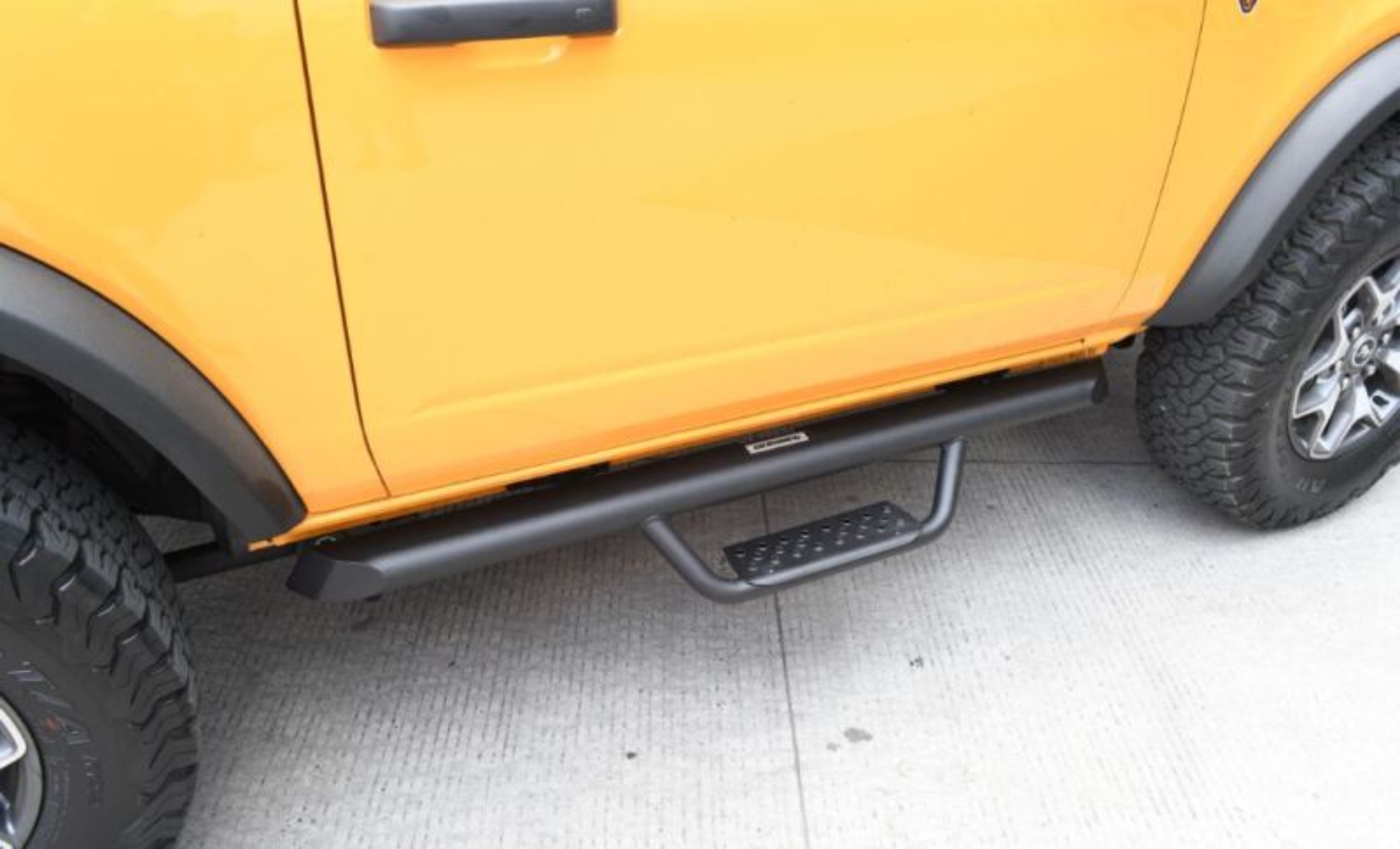 Picture of Go Rhino Dominator Xtreme D2 Side Steps 52in. Cab Length - Tex. Blk (No Drill/Mounting Brkt Req.)