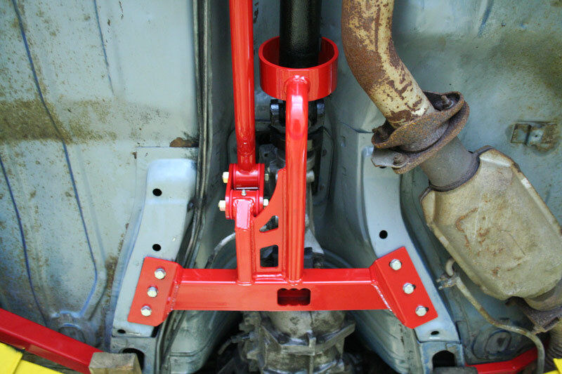 Picture of UMI Performance 82-92 GM F-Body Tunnel Mounted Trq. Arm Fits TH400- w/ Loop - Black