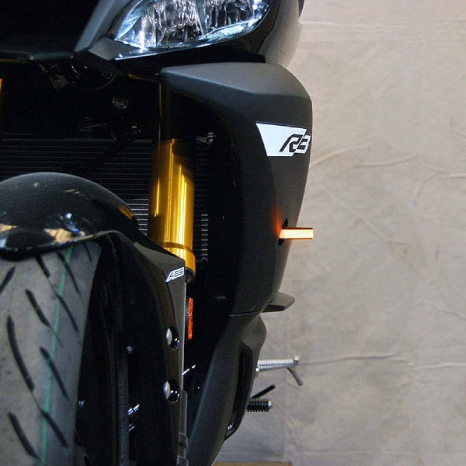 Picture of New Rage Cycles 19-24 Yamaha R3 Front Turn Signals