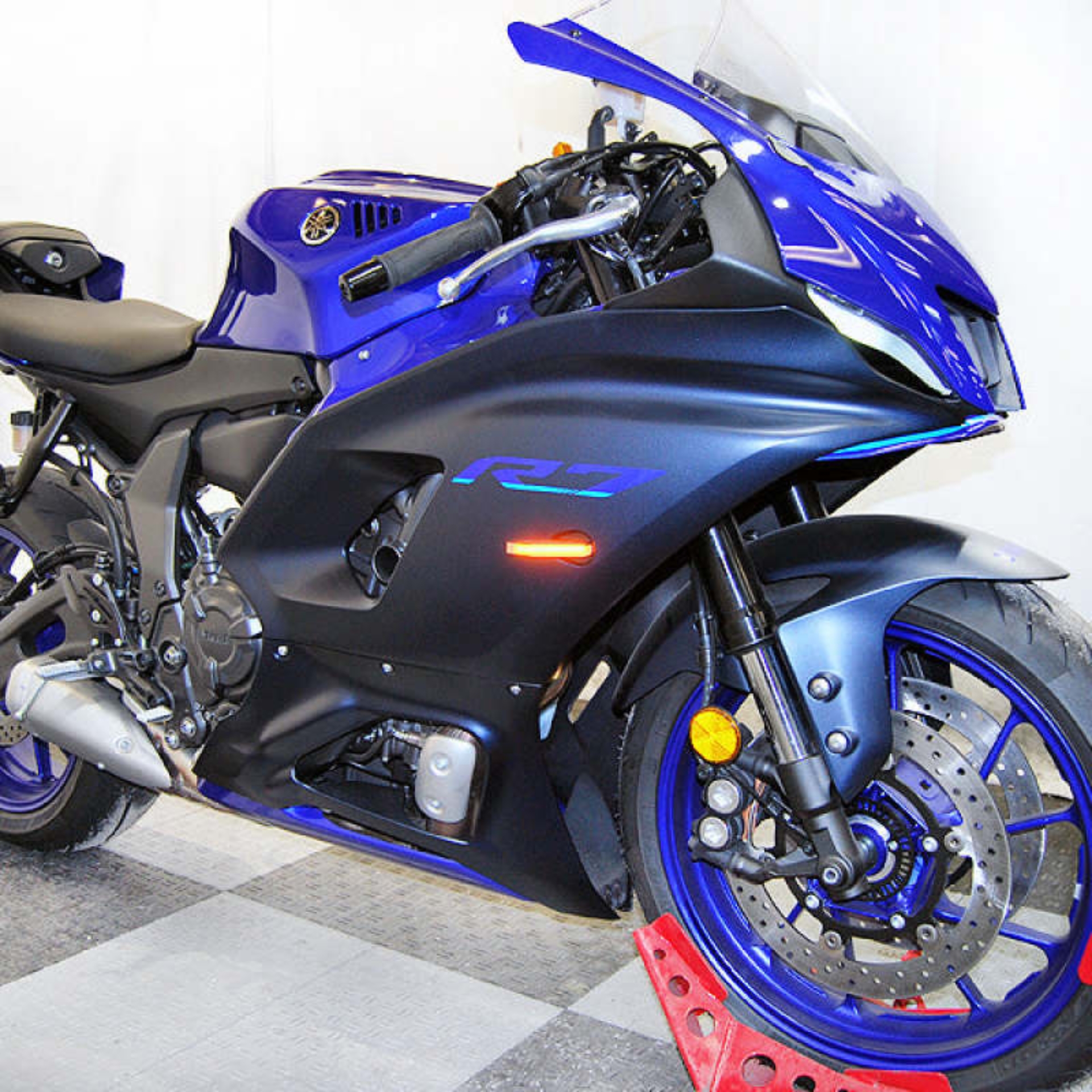 Picture of New Rage Cycles 21-25 Yamaha R7 Front Turn Signals