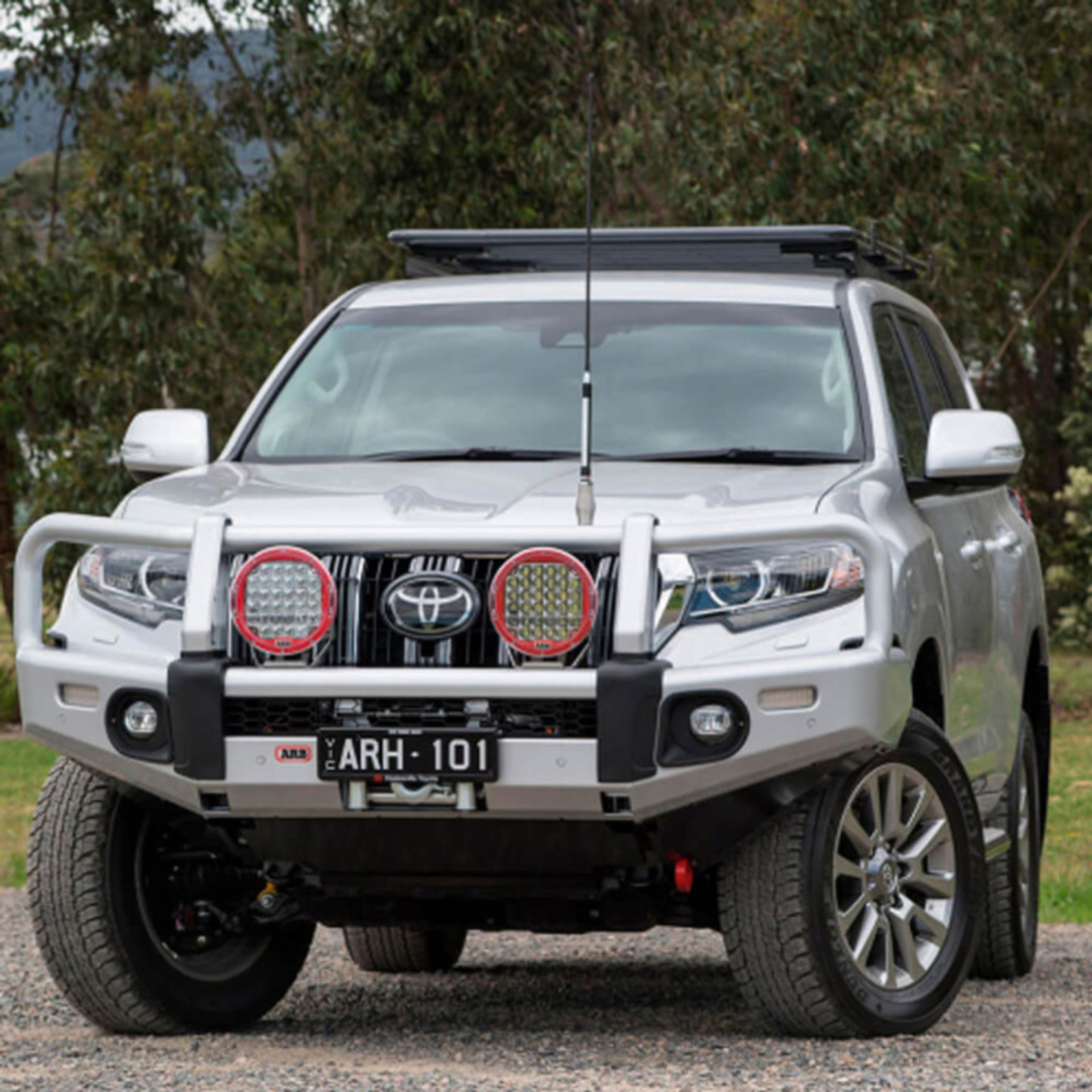 Picture of ARB 2017+ Toyota Prado 150 Summit Combar w/ 20in OSRAM LED Fog Lights