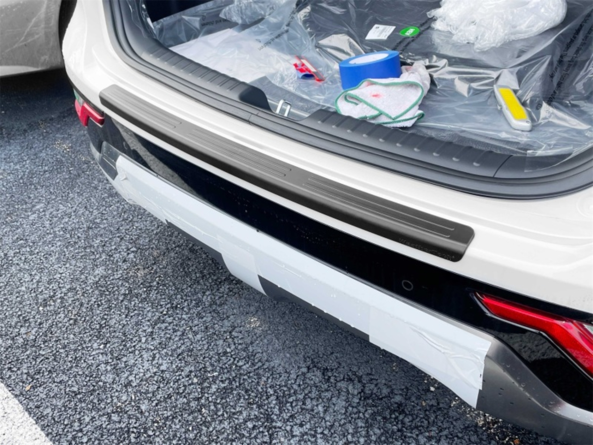 Picture of WeatherTech 23-24 Kia Niro (Incl. Plug-In Hybrid) BumperTopper - Black
