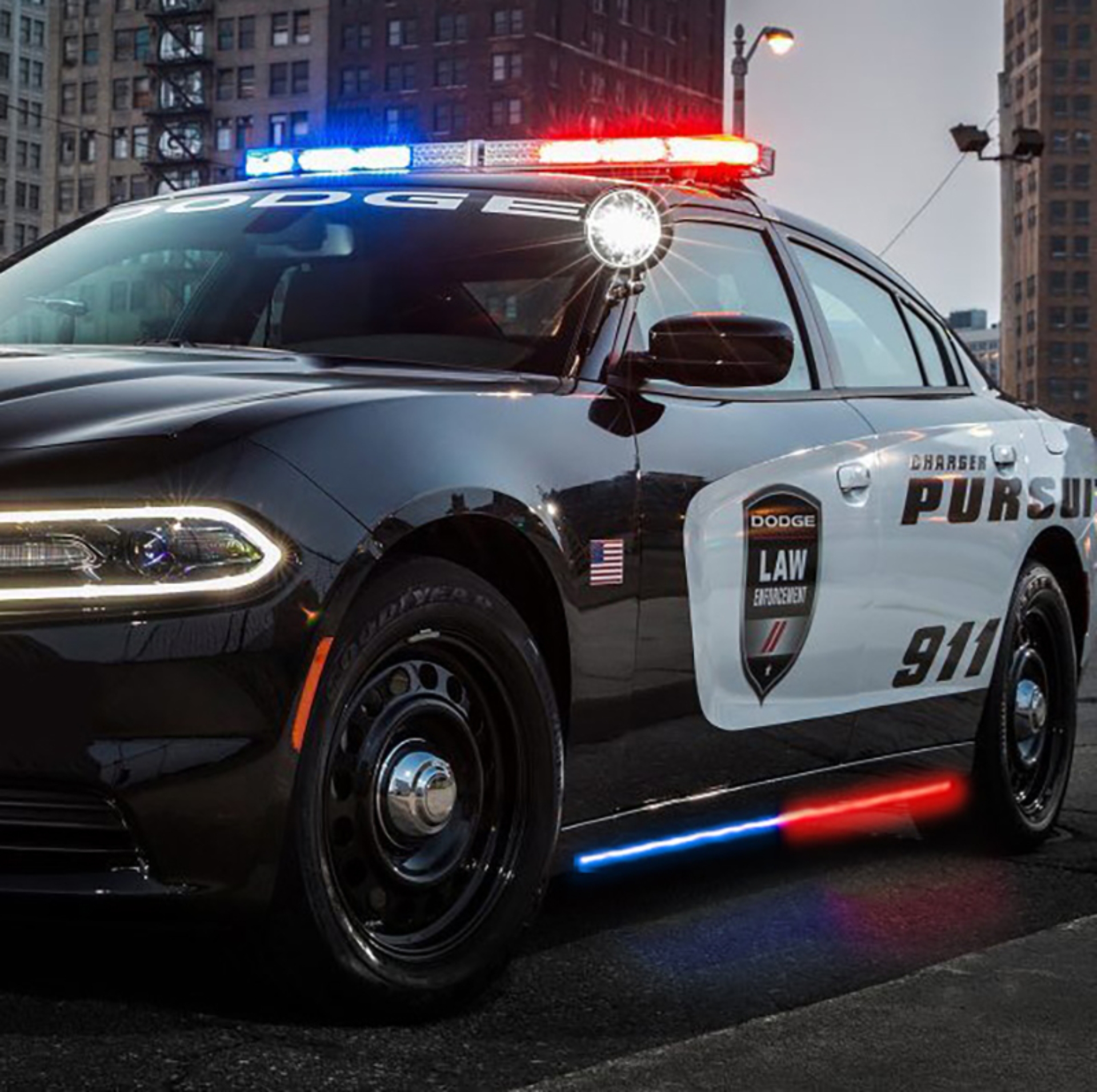 Picture of Putco 11-23 Dodge Charger Police Pursuit Blade Rocker Sideliners - Blue & White w/ White Override