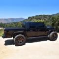 Picture of Westin 20-24 Jeep Gladiator Outlaw Running Board - Textured Black